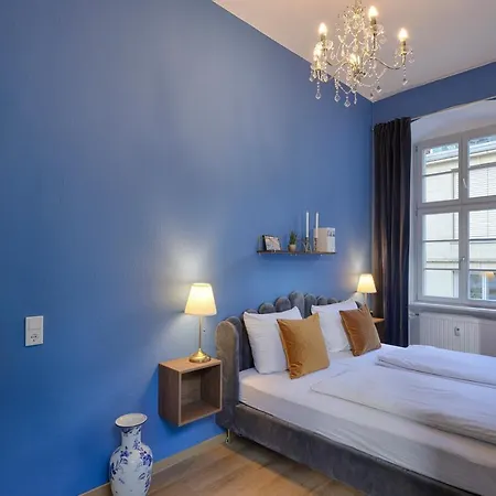 Homie Am Marktplatz - Wohnen Im Historischen Balthasar-neumann-apartment Apartment